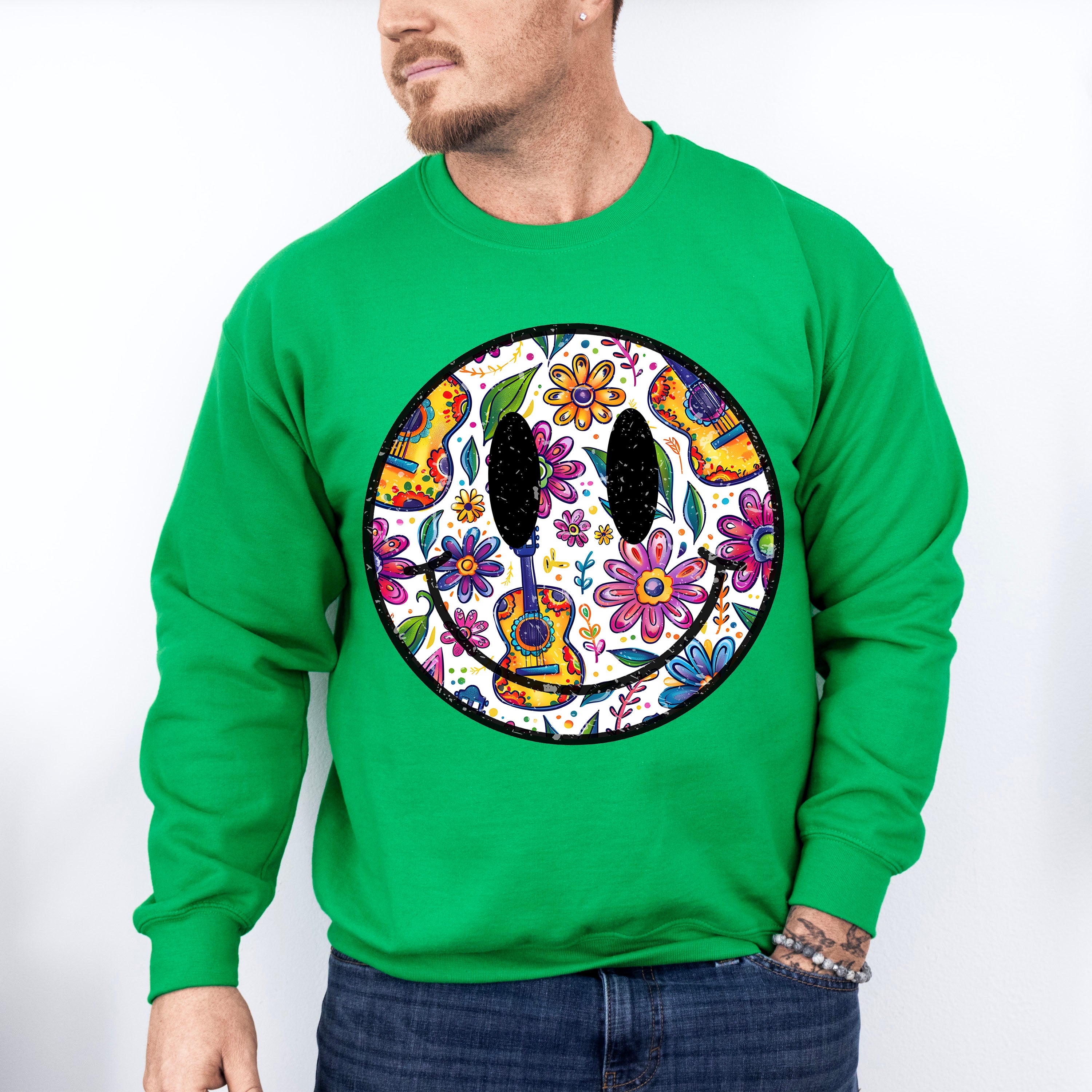 Smiley Cinco De Mayo Doodles - Cinco De Mayo Unisex Crewneck T-Shirt Sweatshirt Hoodie
