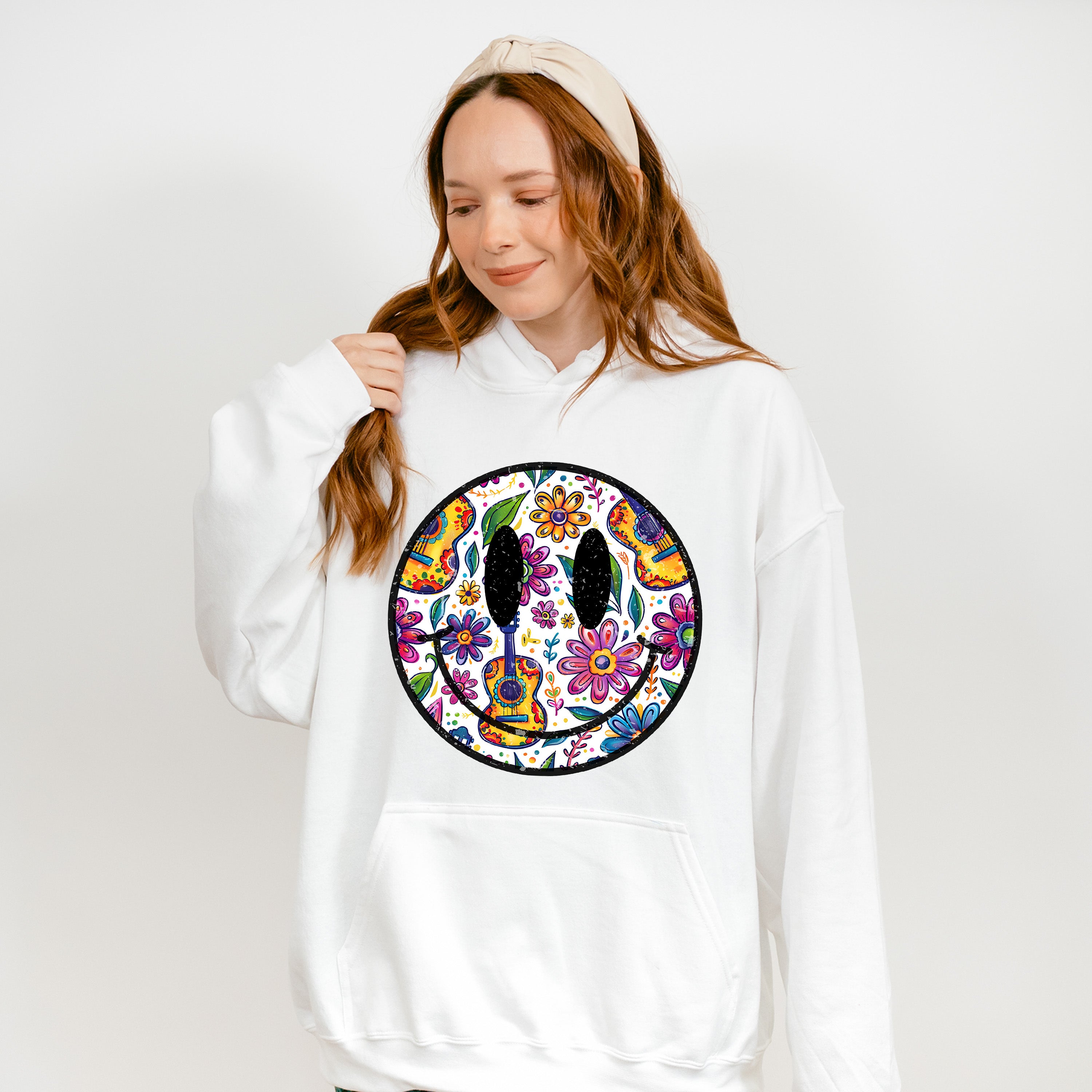 Smiley Cinco De Mayo Doodles - Cinco De Mayo Unisex Crewneck T-Shirt Sweatshirt Hoodie