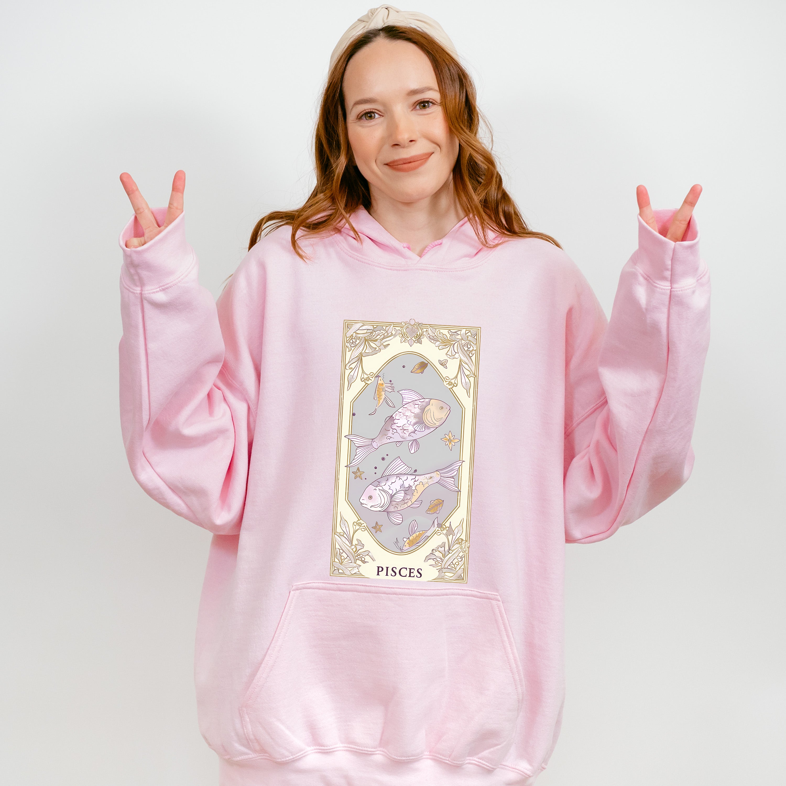 Pisces Tarot Card - Zodiacs &amp; Horoscopes Unisex Crewneck T-Shirt Sweatshirt Hoodie