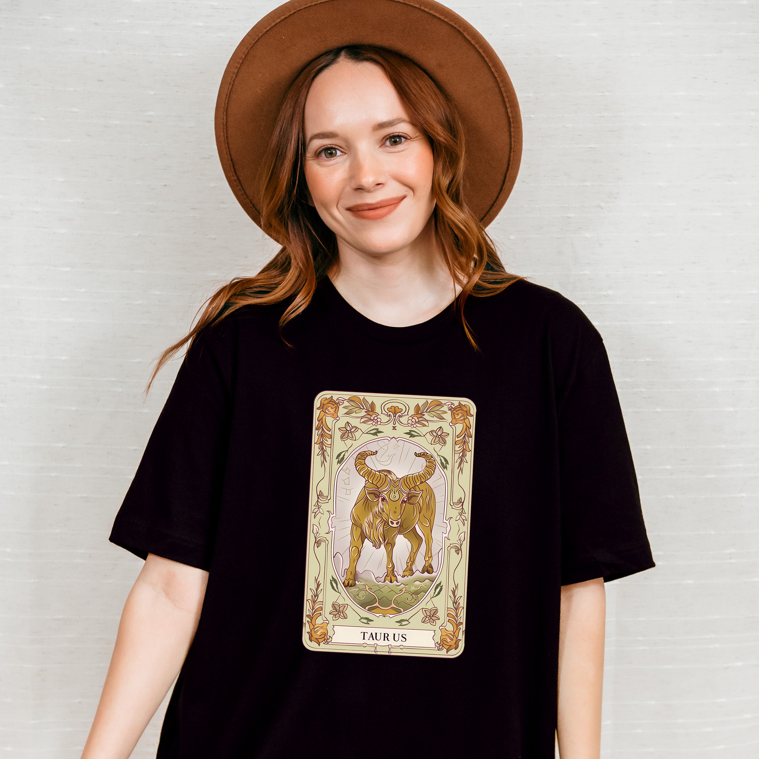 Taurus Tarot Card - Zodiacs &amp; Horoscopes Unisex Crewneck T-Shirt Sweatshirt Hoodie