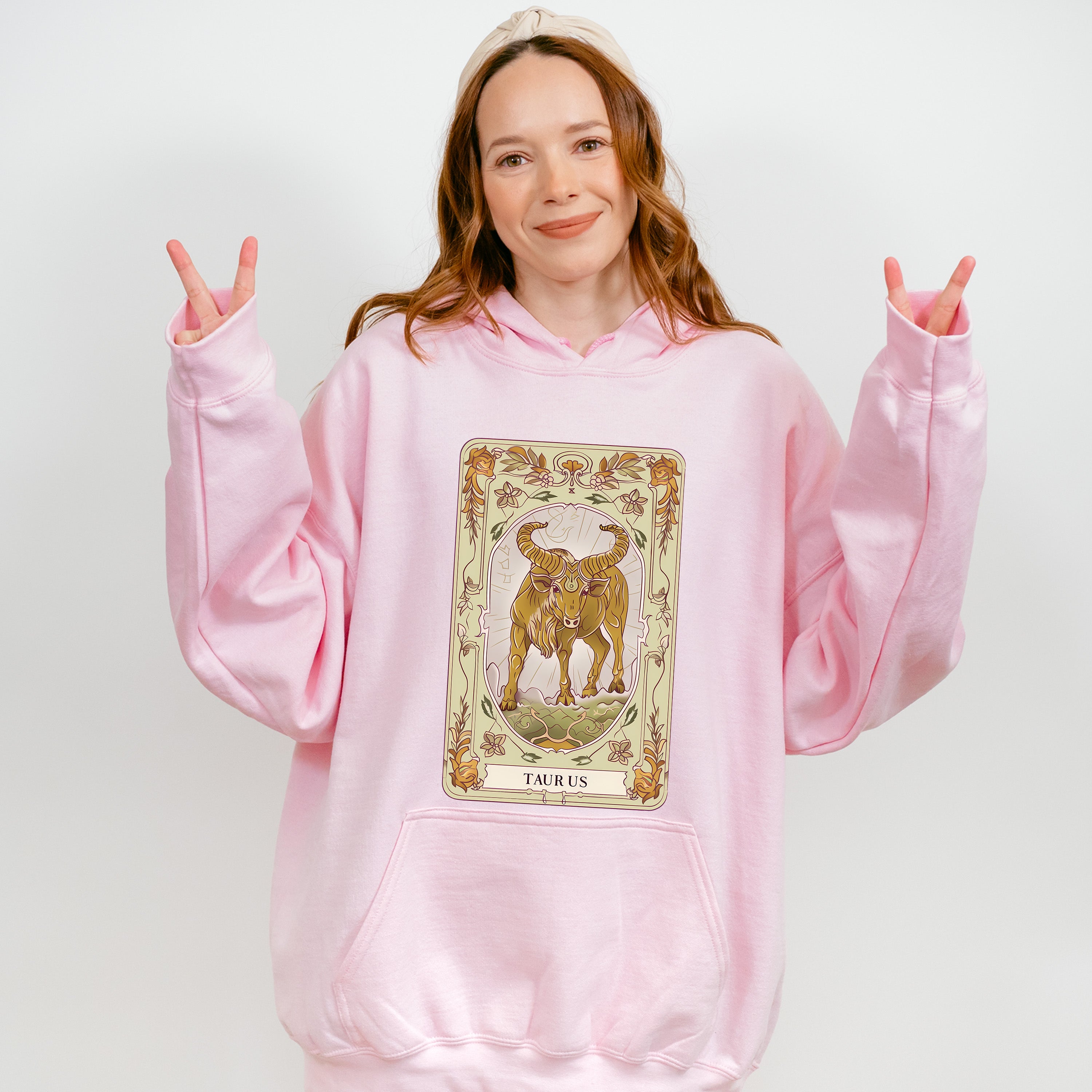 Taurus Tarot Card - Zodiacs &amp; Horoscopes Unisex Crewneck T-Shirt Sweatshirt Hoodie
