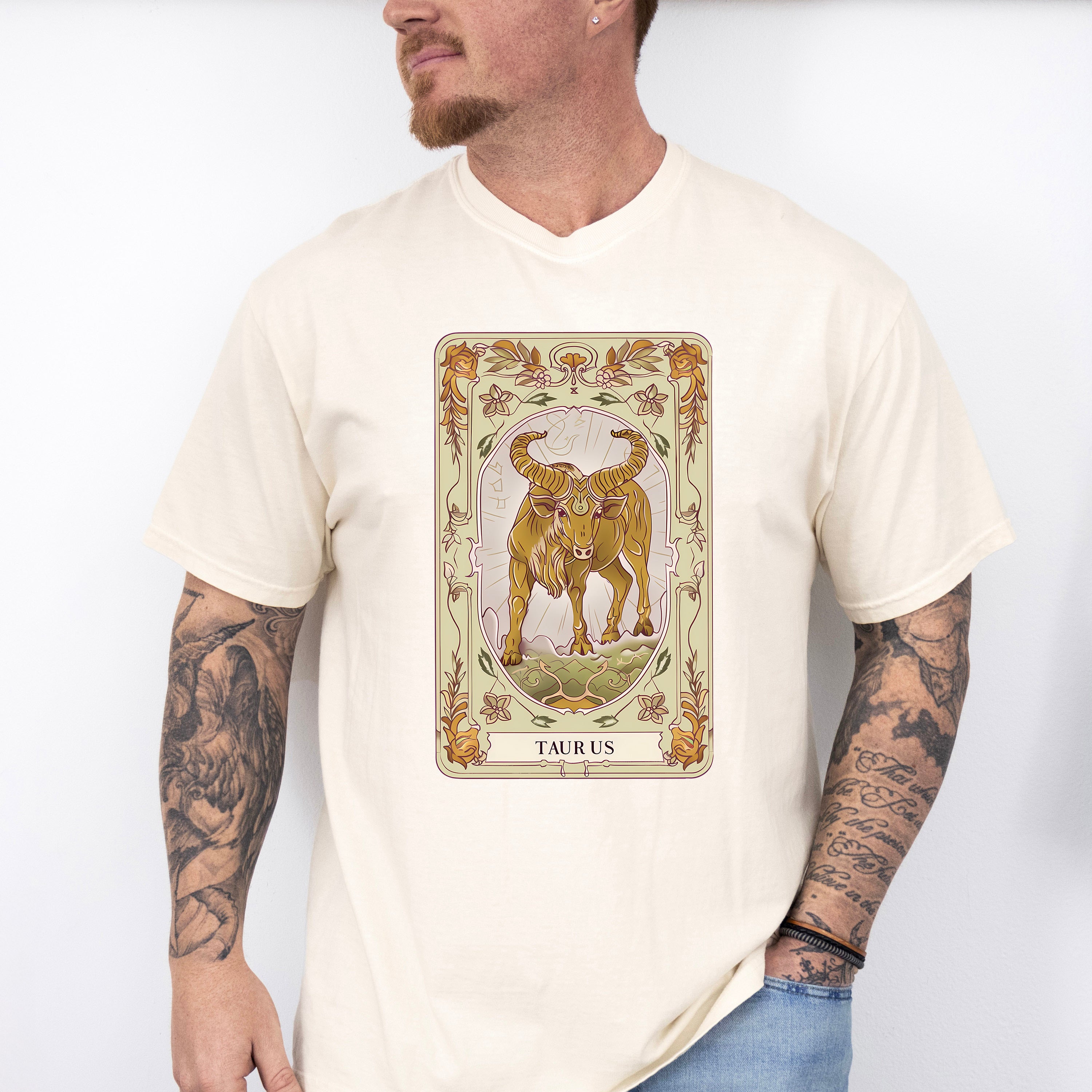 Taurus Tarot Card - Zodiacs &amp; Horoscopes Unisex Crewneck T-Shirt Sweatshirt Hoodie