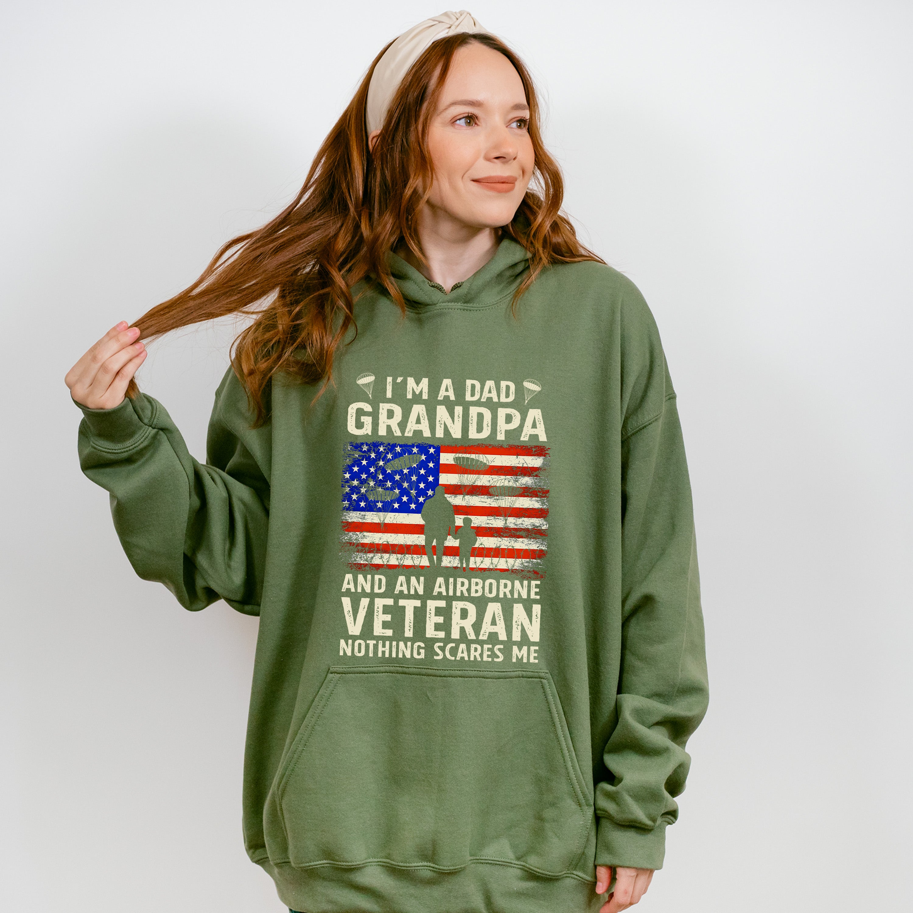 I'm A Grandpa And An Airborne Veteran Nothing Scares Me - Military Unisex Crewneck T-Shirt Sweatshirt Hoodie