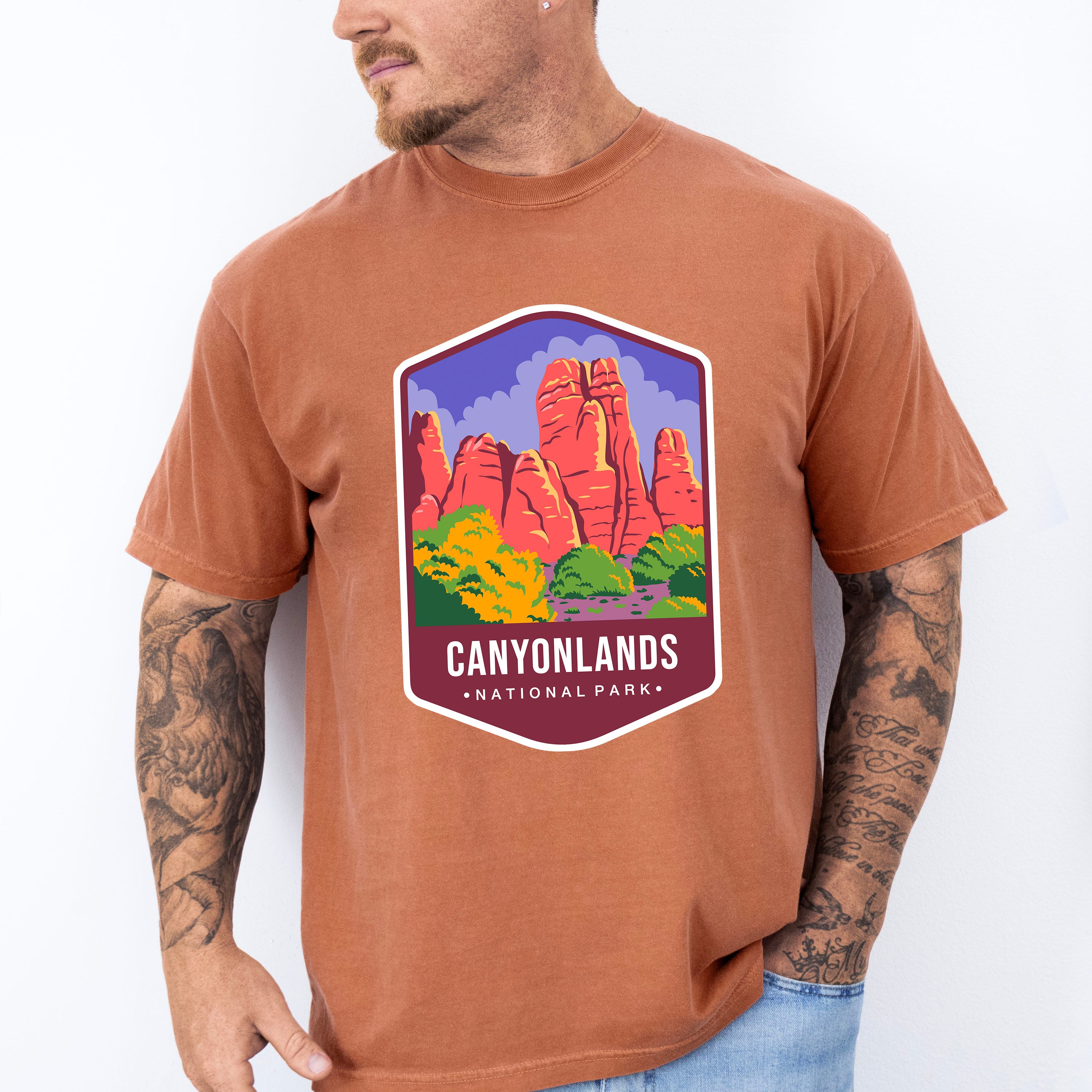 Canyonlands National Park Colorful Design - National Parks Unisex Crewneck T-Shirt Sweatshirt Hoodie