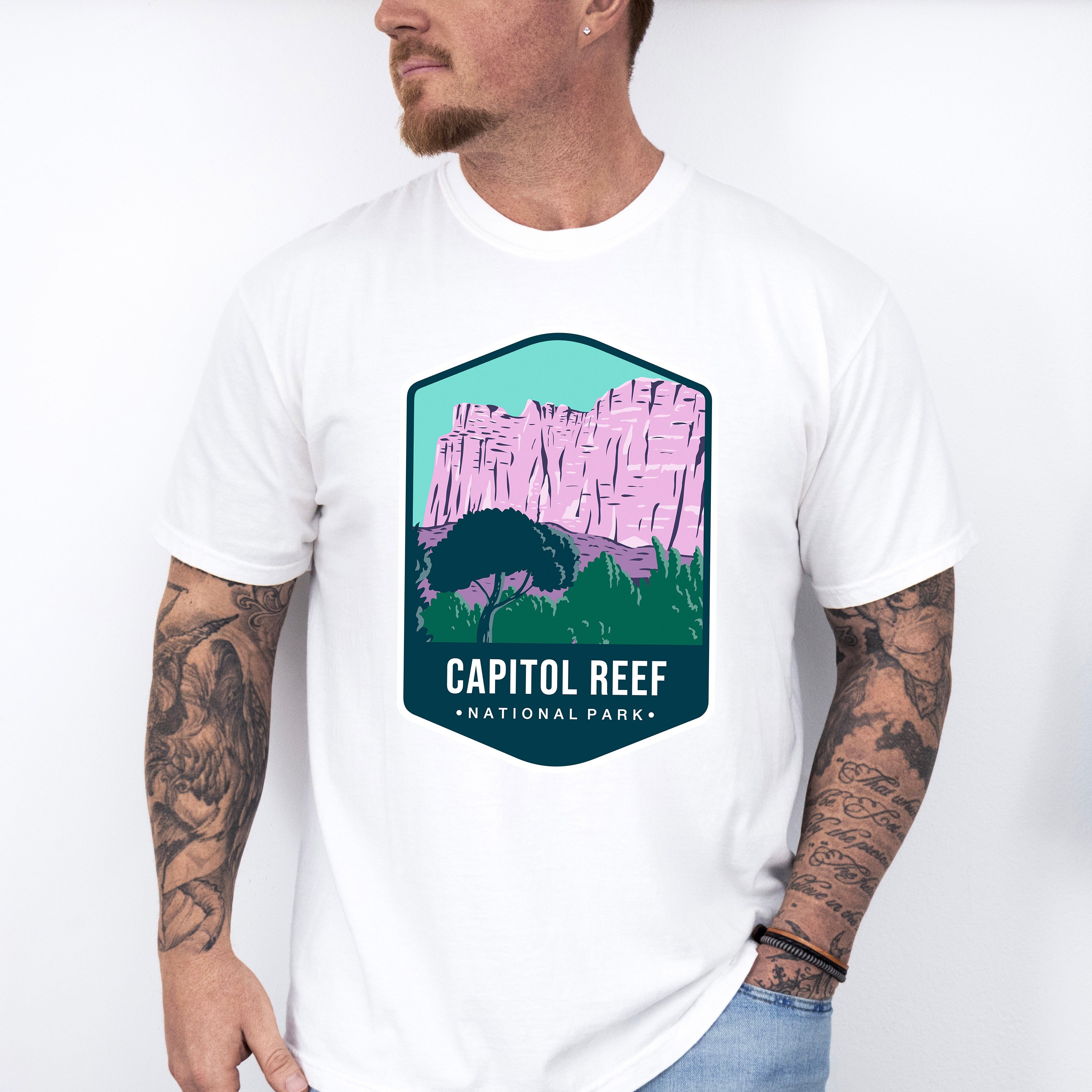 Capitol Reef National Park Colorful Design - National Parks Unisex Crewneck T-Shirt Sweatshirt Hoodie