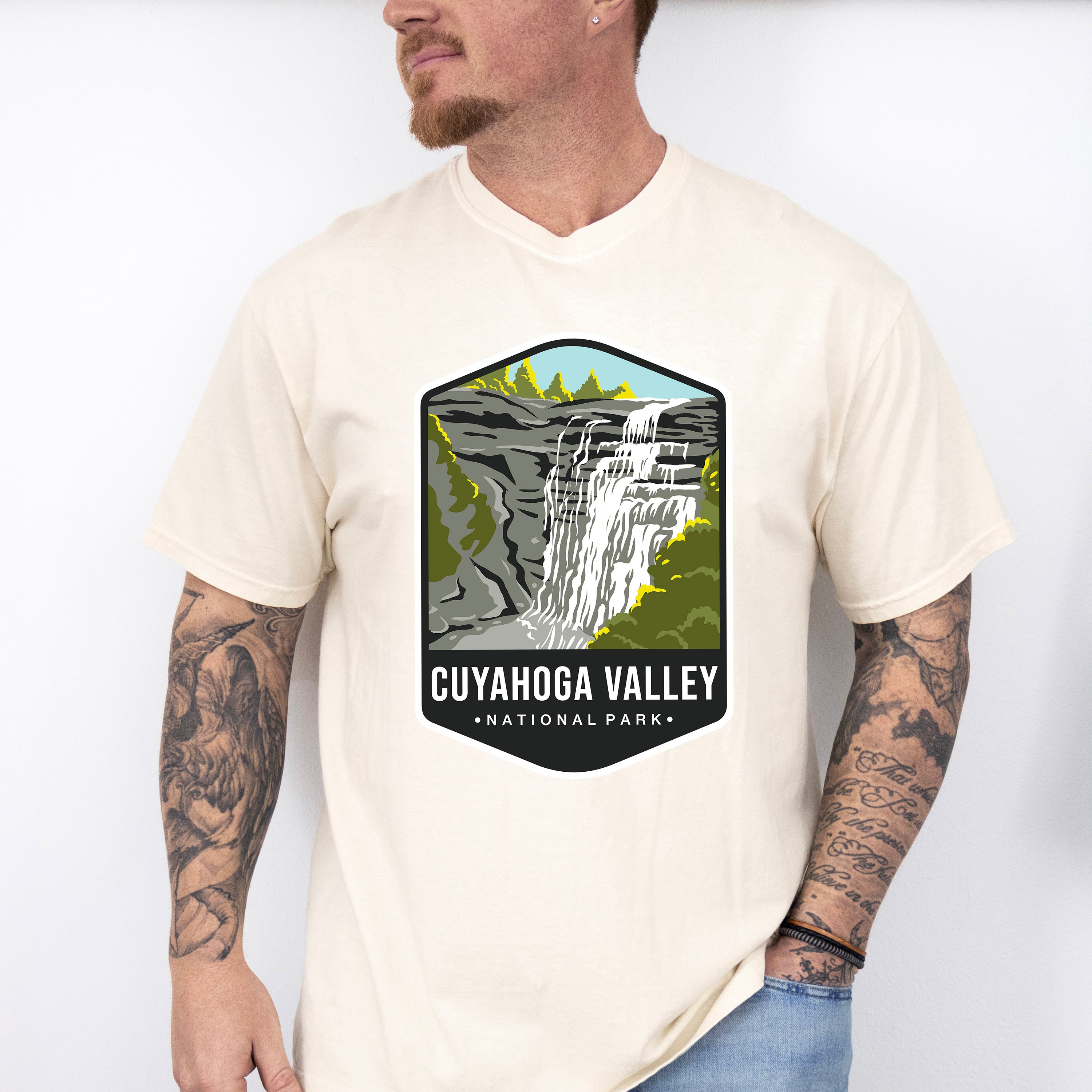 Cuyahoga Valley National Park Colorful Design - National Parks Unisex Crewneck T-Shirt Sweatshirt Hoodie
