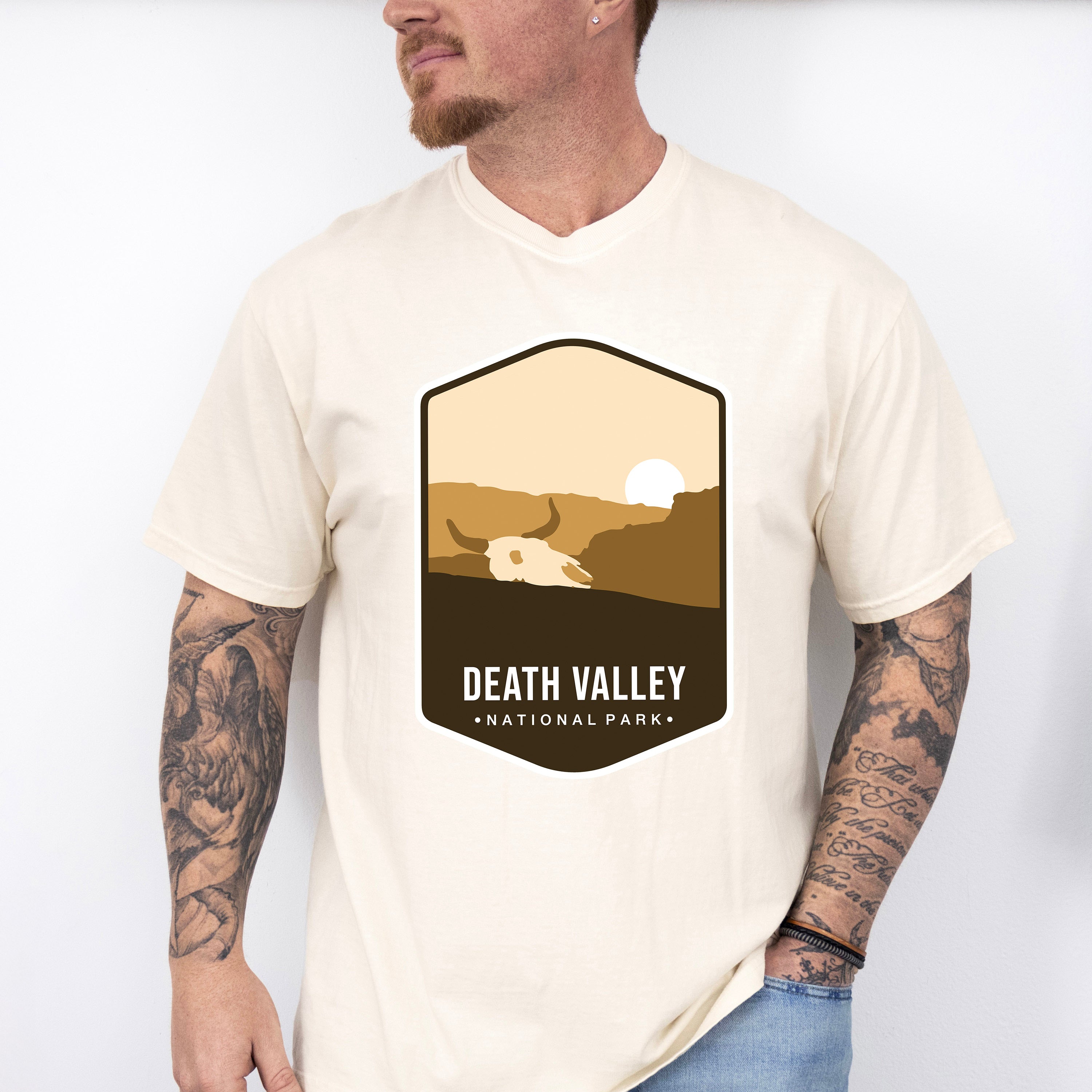 Death Valley National Park Colorful Design - National Parks Unisex Crewneck T-Shirt Sweatshirt Hoodie