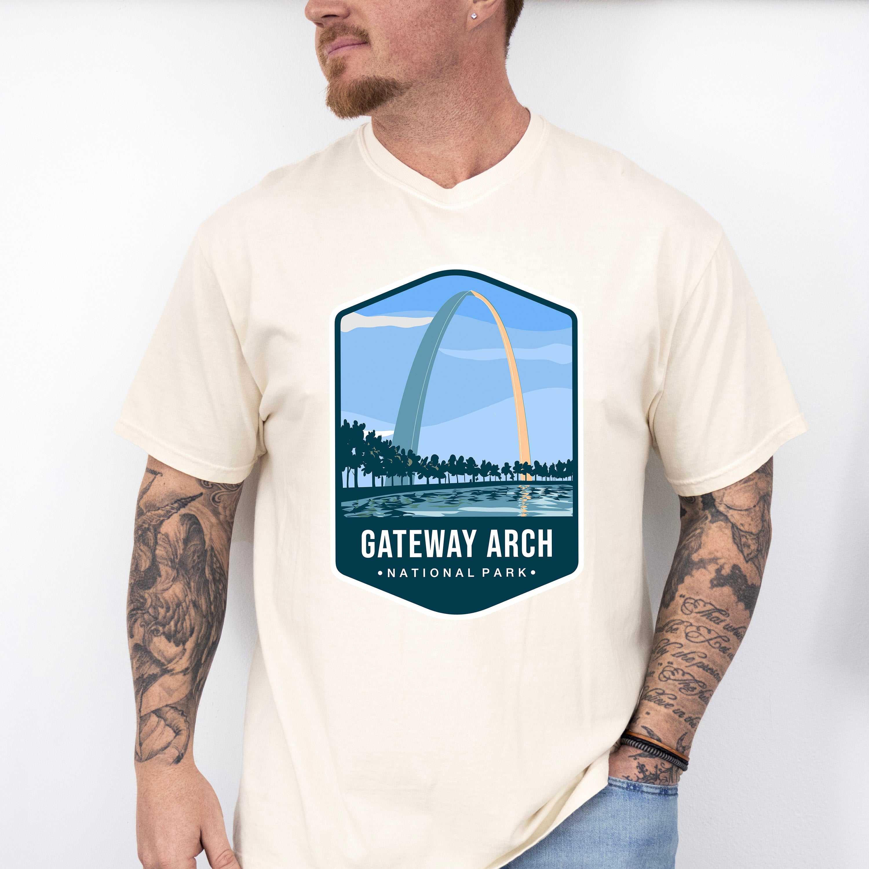 Gateway Arch National Park Colorful Design - National Parks Unisex Crewneck T-Shirt Sweatshirt Hoodie
