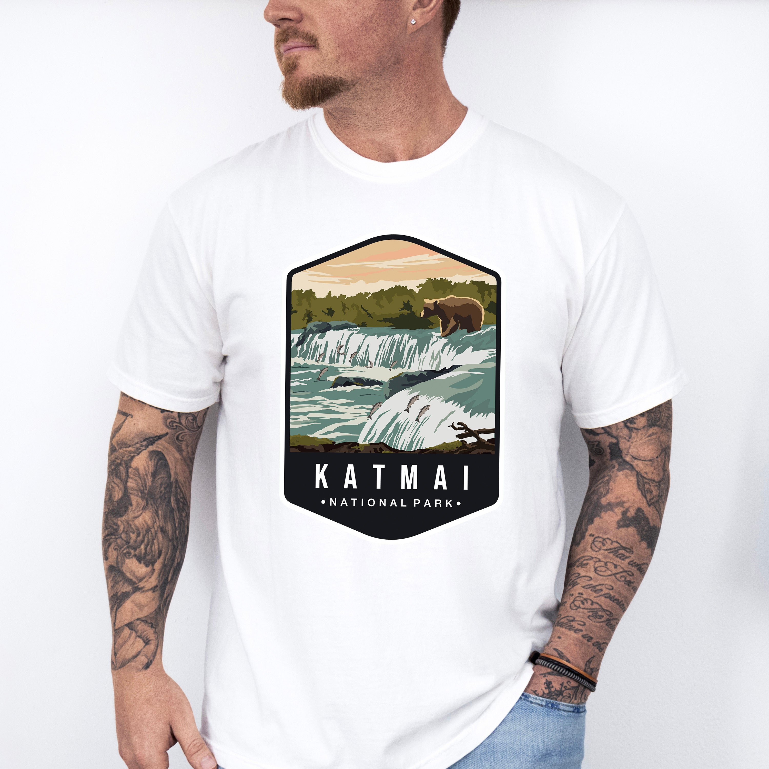 Katmai National Park Colorful Design - National Parks Unisex Crewneck T-Shirt Sweatshirt Hoodie