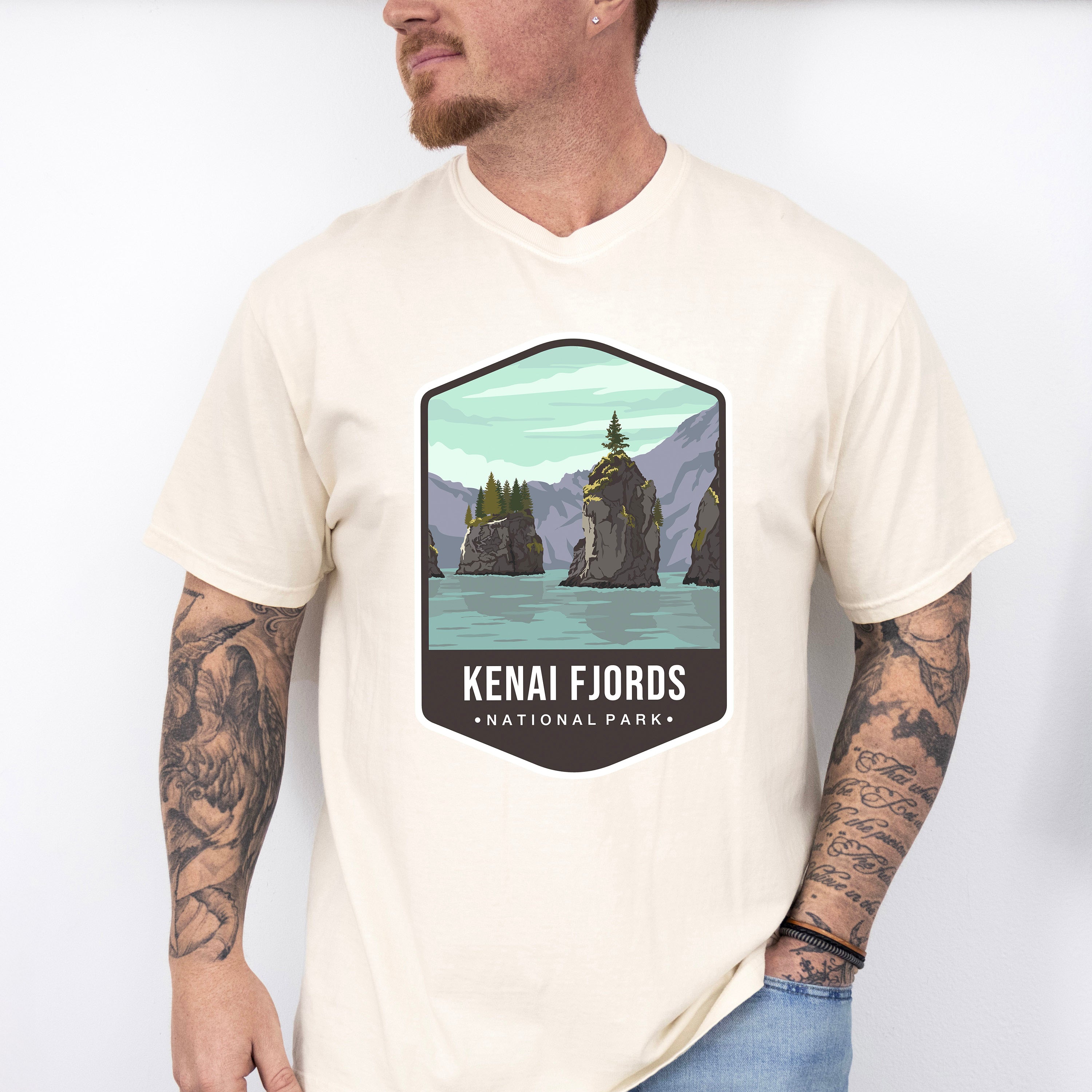 Kenai Fjords National Park Colorful Design - National Parks Unisex Crewneck T-Shirt Sweatshirt Hoodie