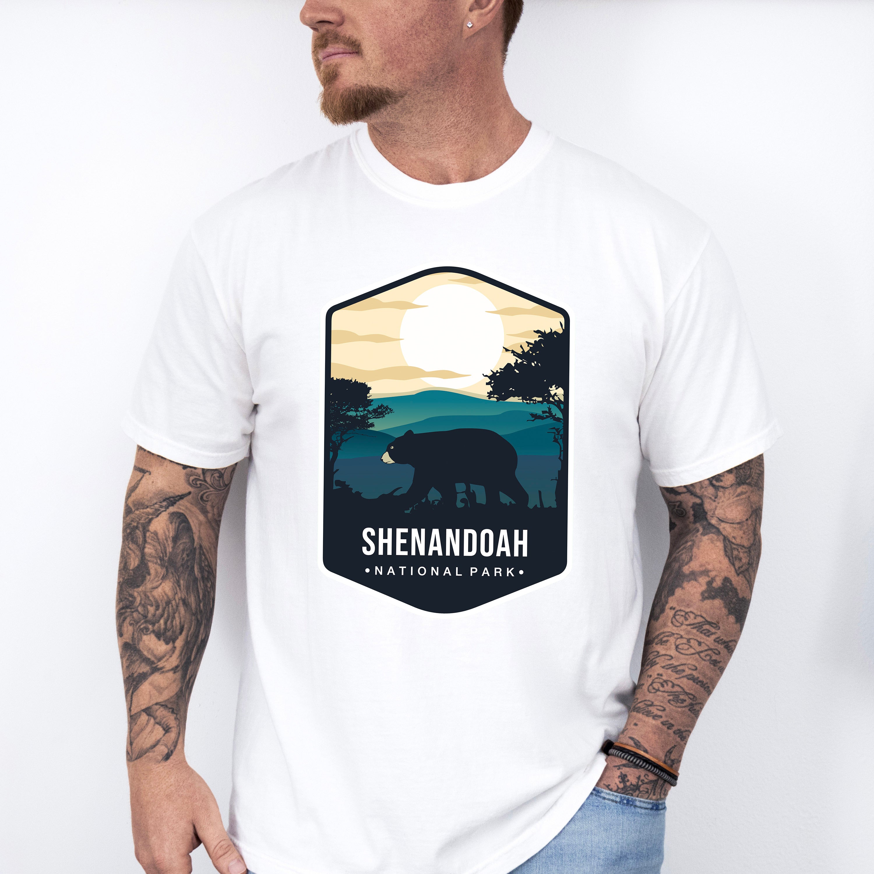 Shenandoah National Park Colorful Design - National Parks Unisex Crewneck T-Shirt Sweatshirt Hoodie
