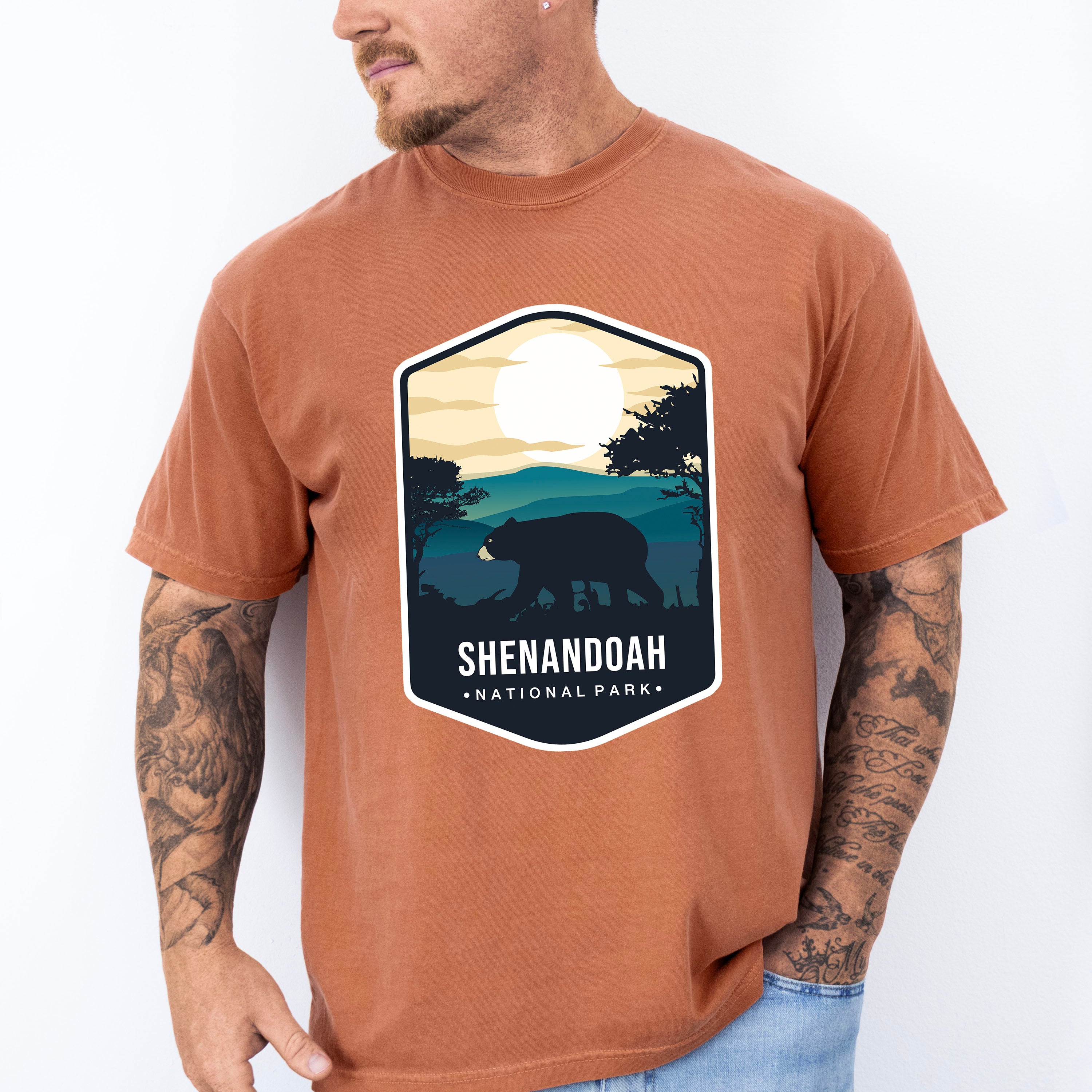 Shenandoah National Park Colorful Design - National Parks Unisex Crewneck T-Shirt Sweatshirt Hoodie