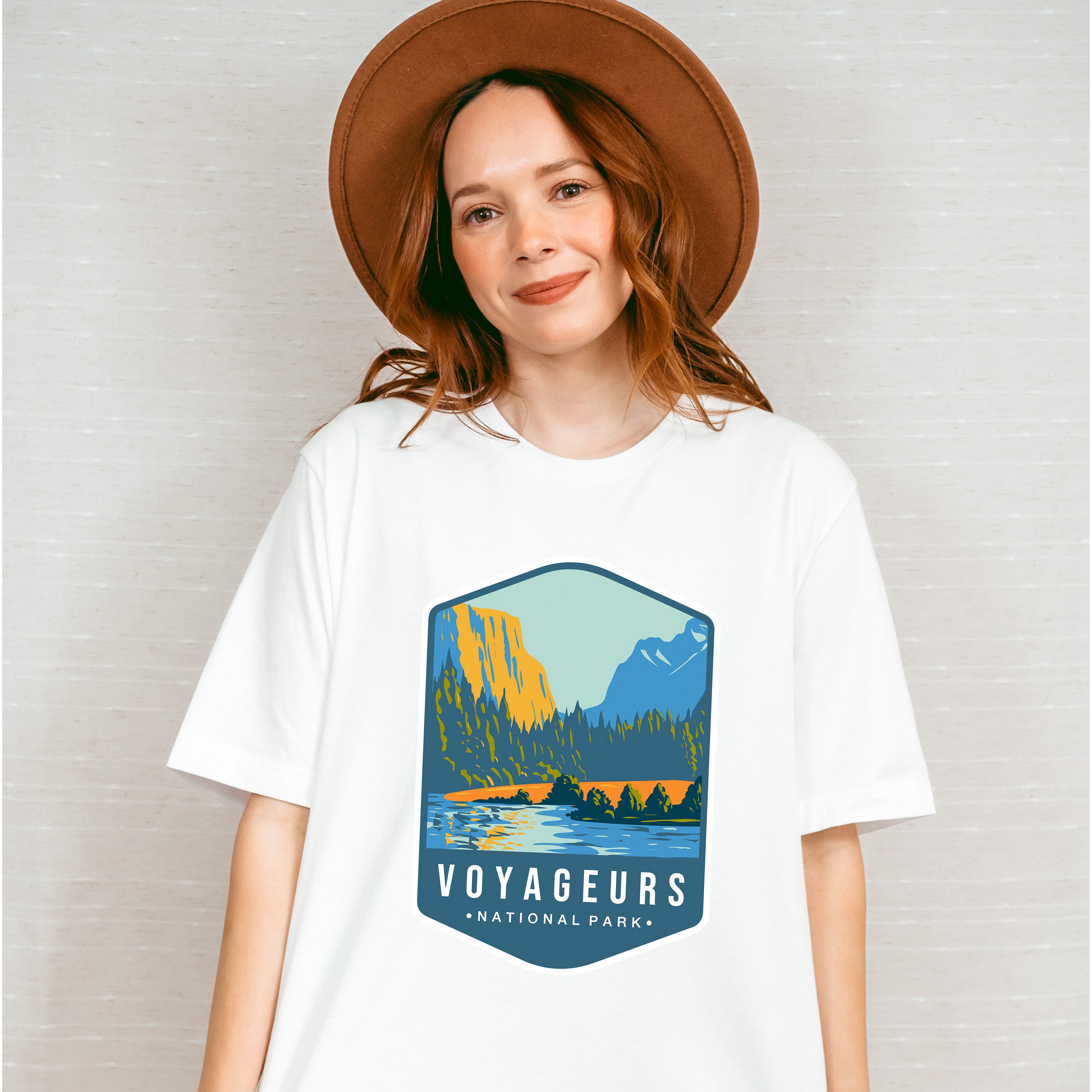 Voyageurs National Park Colorful Design - National Parks Unisex Crewneck T-Shirt Sweatshirt Hoodie
