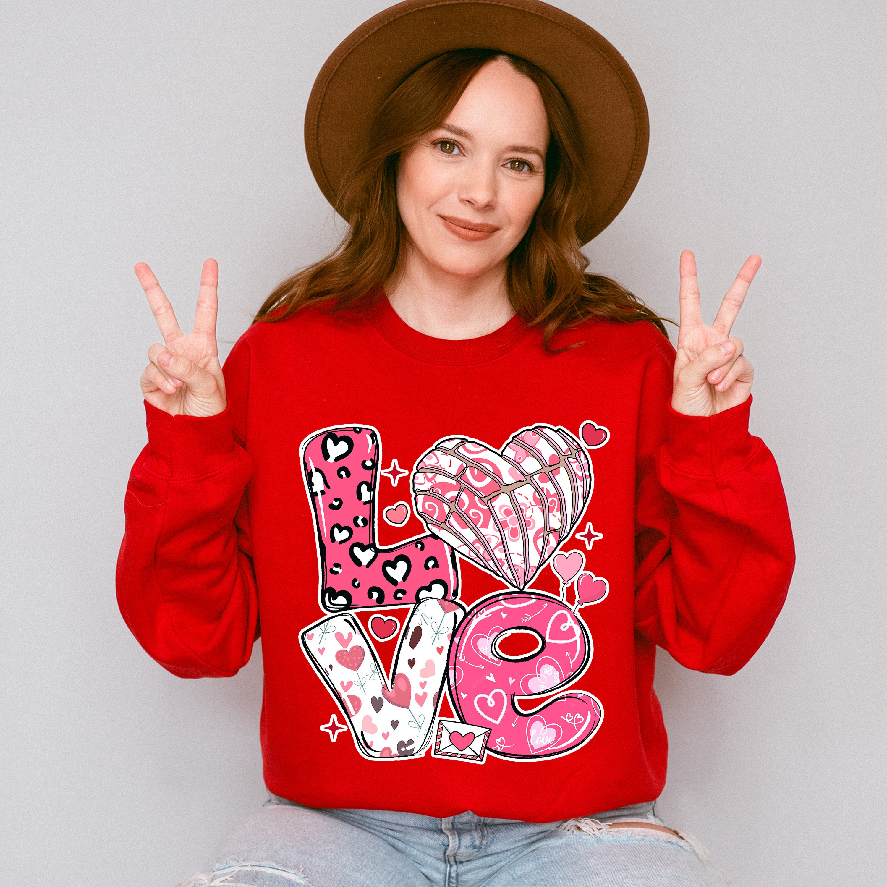 Love Heart Concha Pink Design - Valentine's Day Unisex Crewneck T-Shirt Sweatshirt Hoodie