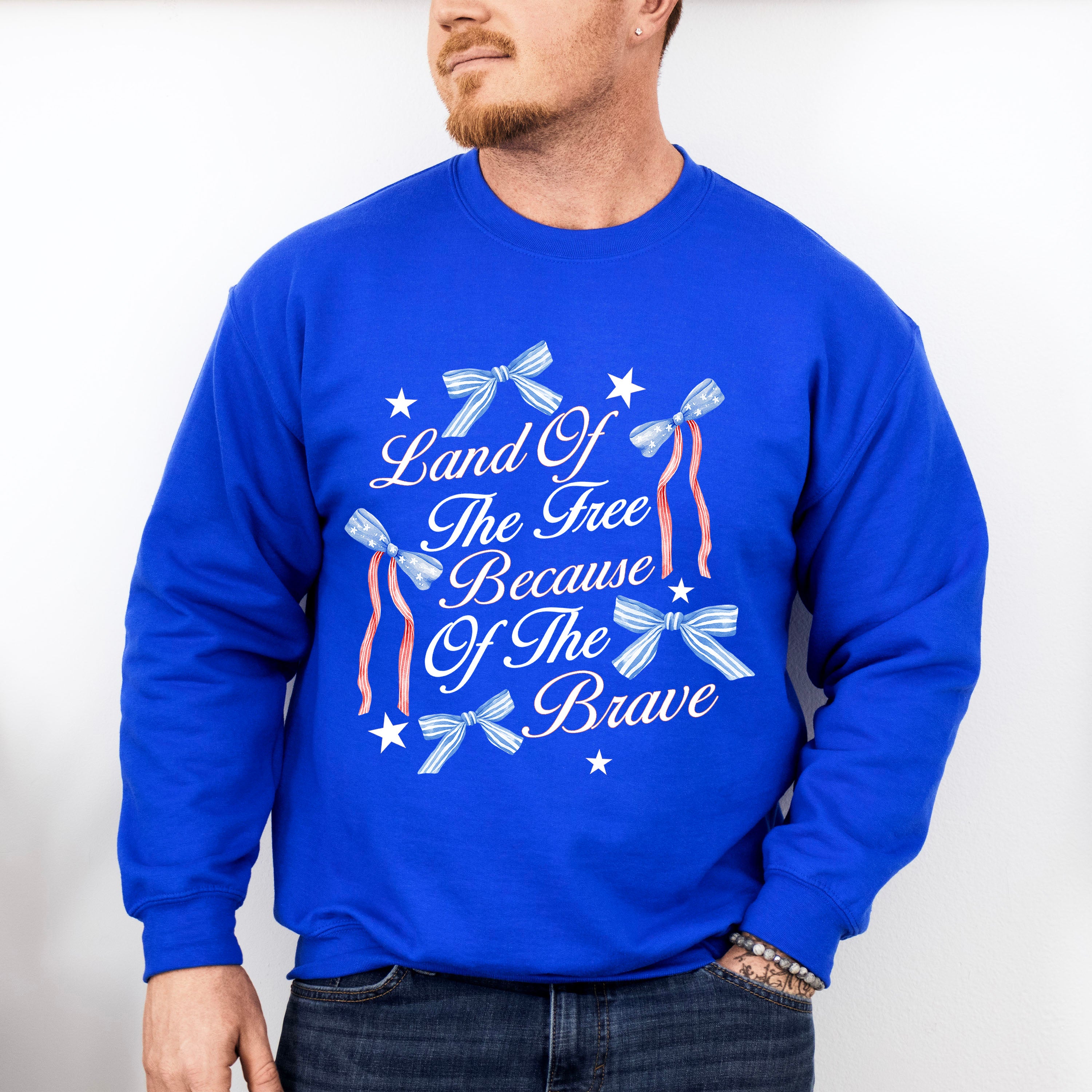 Land Of The Free Because Of The Brave Ribbons &amp; Stars - 4th Of July Unisex Crewneck T-Shirt Sweatshirt Hoodie