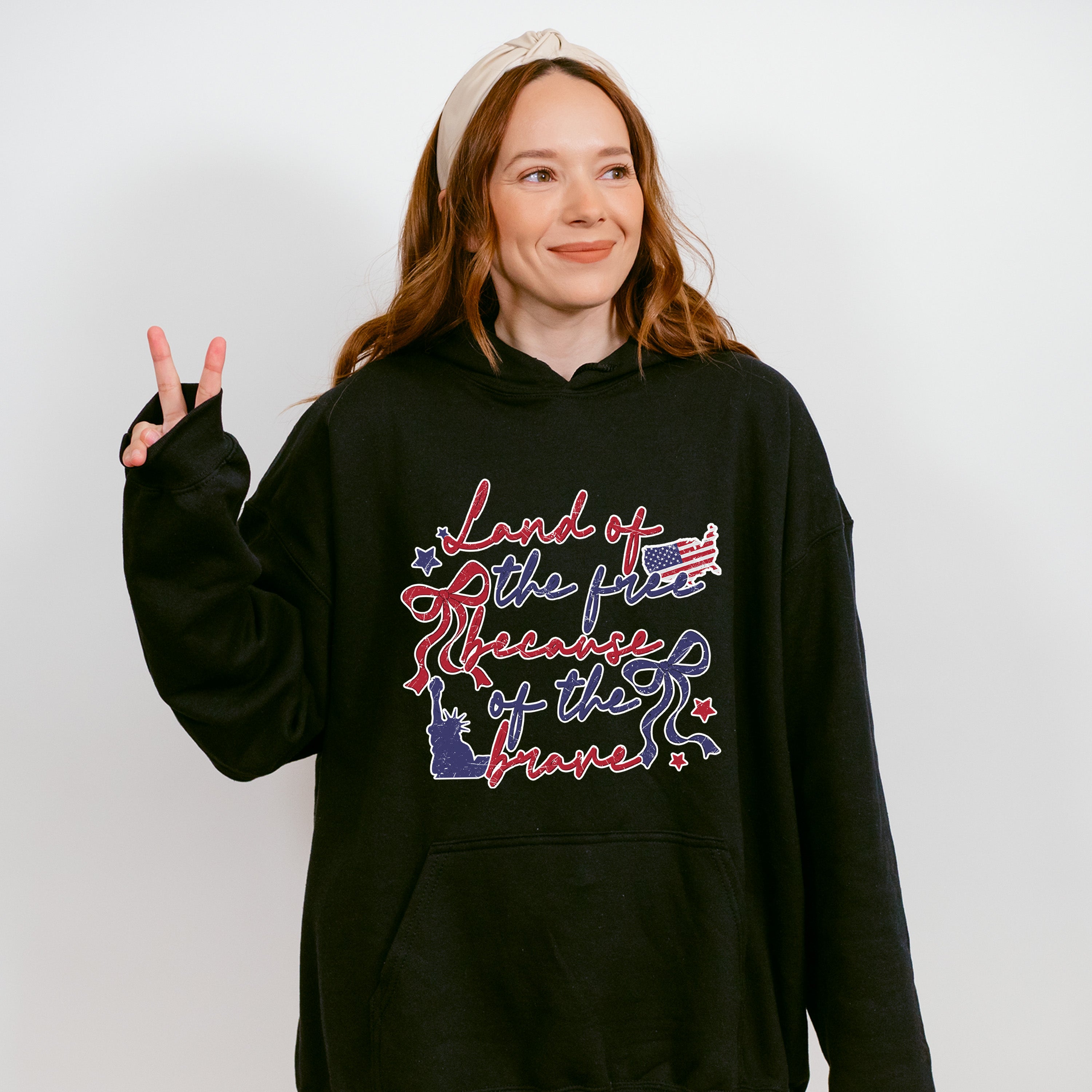 Land Of The Free Because Of The Brave Red &amp; Blue Ribbons - 4th Of July Unisex Crewneck T-Shirt Sweatshirt Hoodie