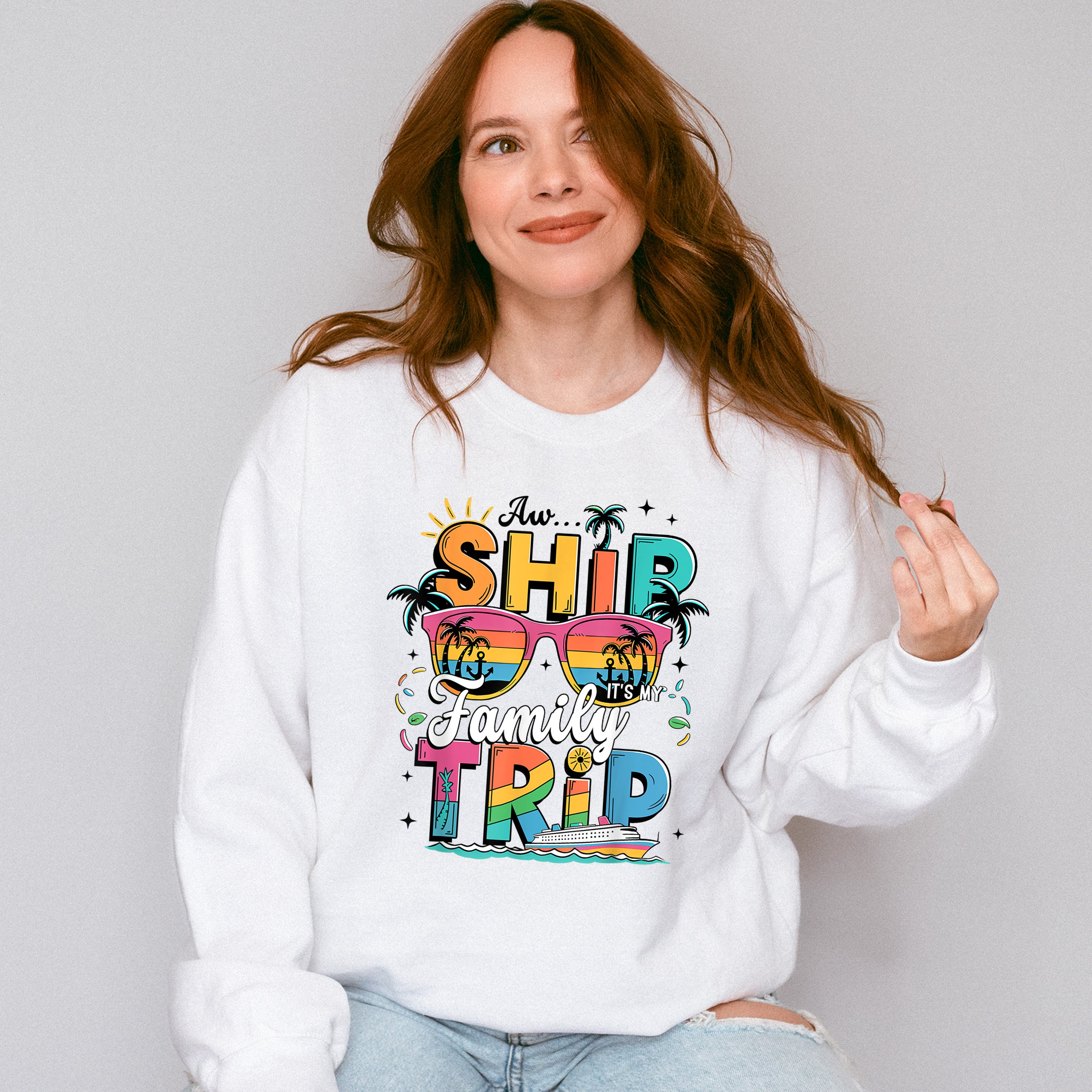 Aw Ship It's A Family Trip Pink Glasses Design - Vacation Unisex Crewneck T-Shirt Sweatshirt Hoodie