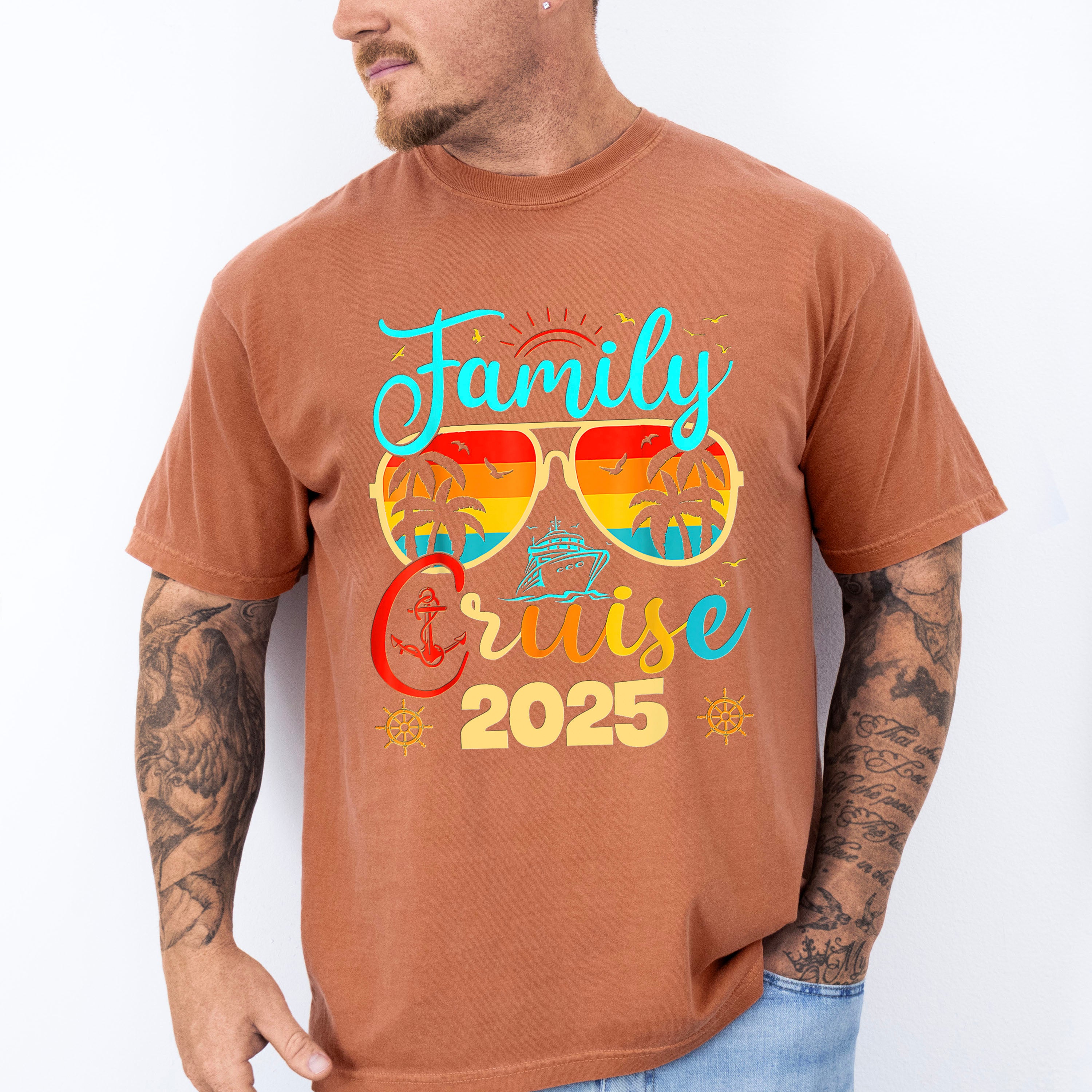 Family Cruise 2025 Yellow Sunglasses - Vacation Unisex Crewneck T-Shirt Sweatshirt Hoodie