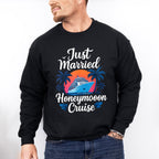 Just Married Honeymoon Cruise - Vacation Unisex Crewneck T-Shirt Sweatshirt Hoodie