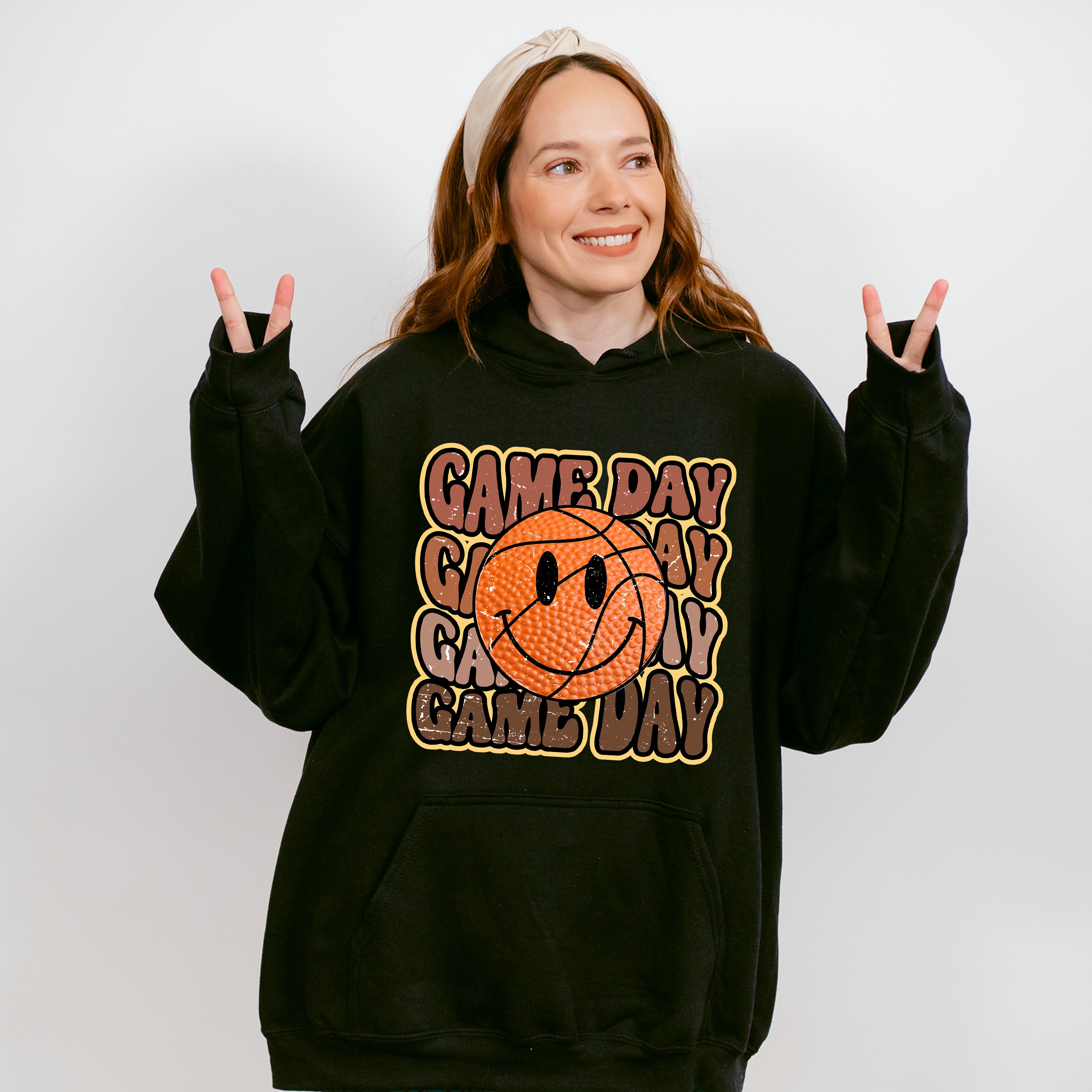 Smiley Basketball Game Day Design - Basketball Unisex Crewneck T-Shirt Sweatshirt Hoodie