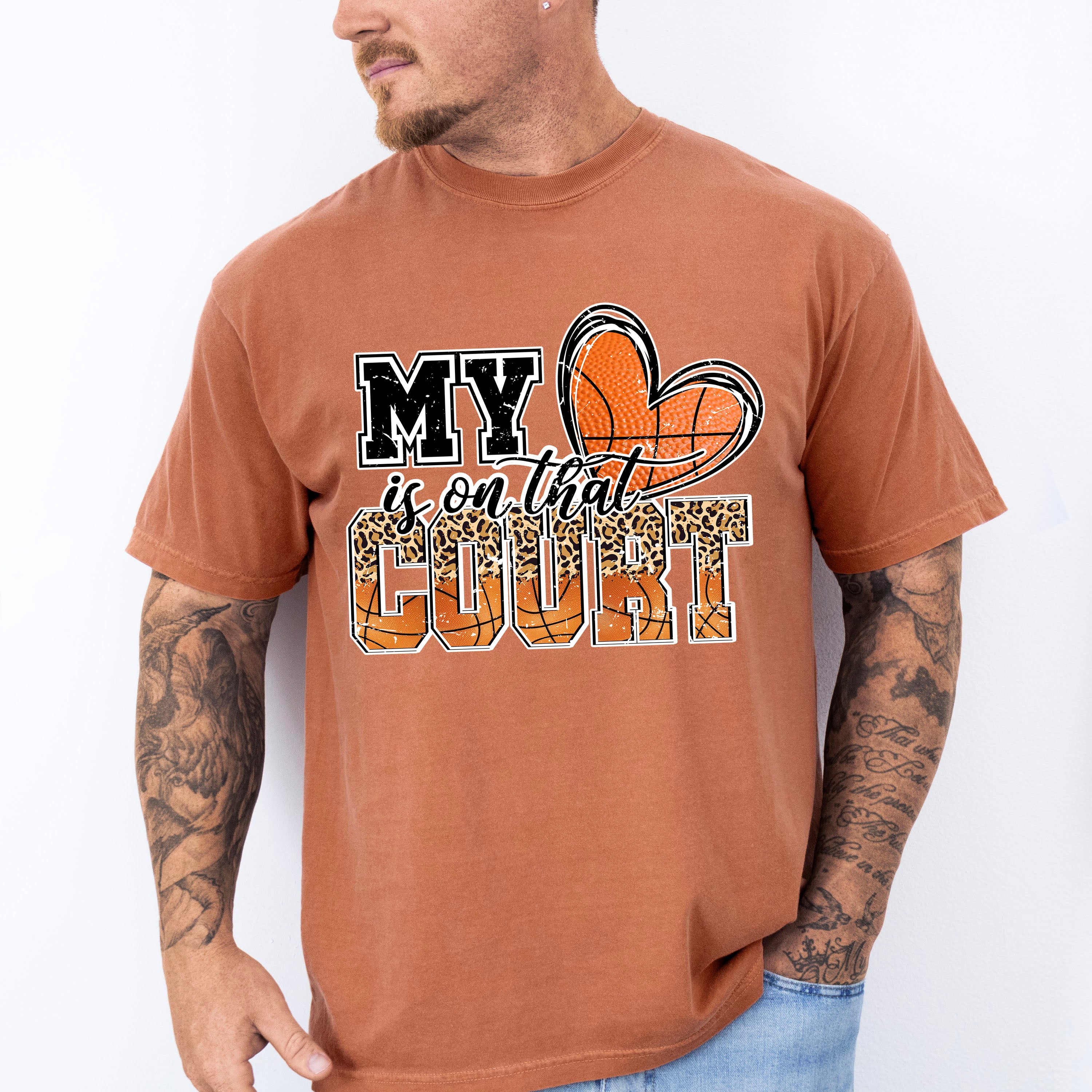 My Heart Is On That Court - Basketball Unisex Crewneck T-Shirt Sweatshirt Hoodie