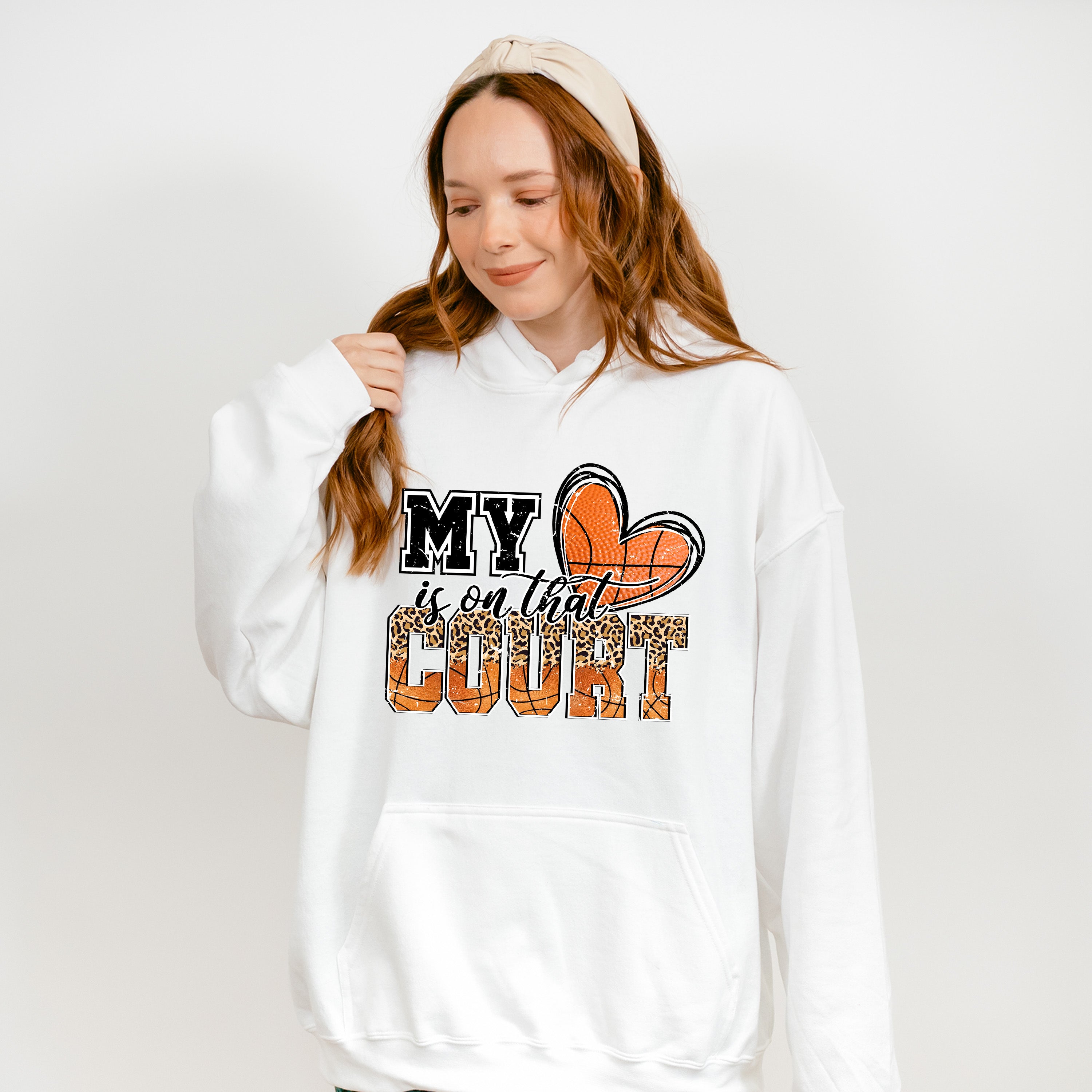 My Heart Is On That Court - Basketball Unisex Crewneck T-Shirt Sweatshirt Hoodie