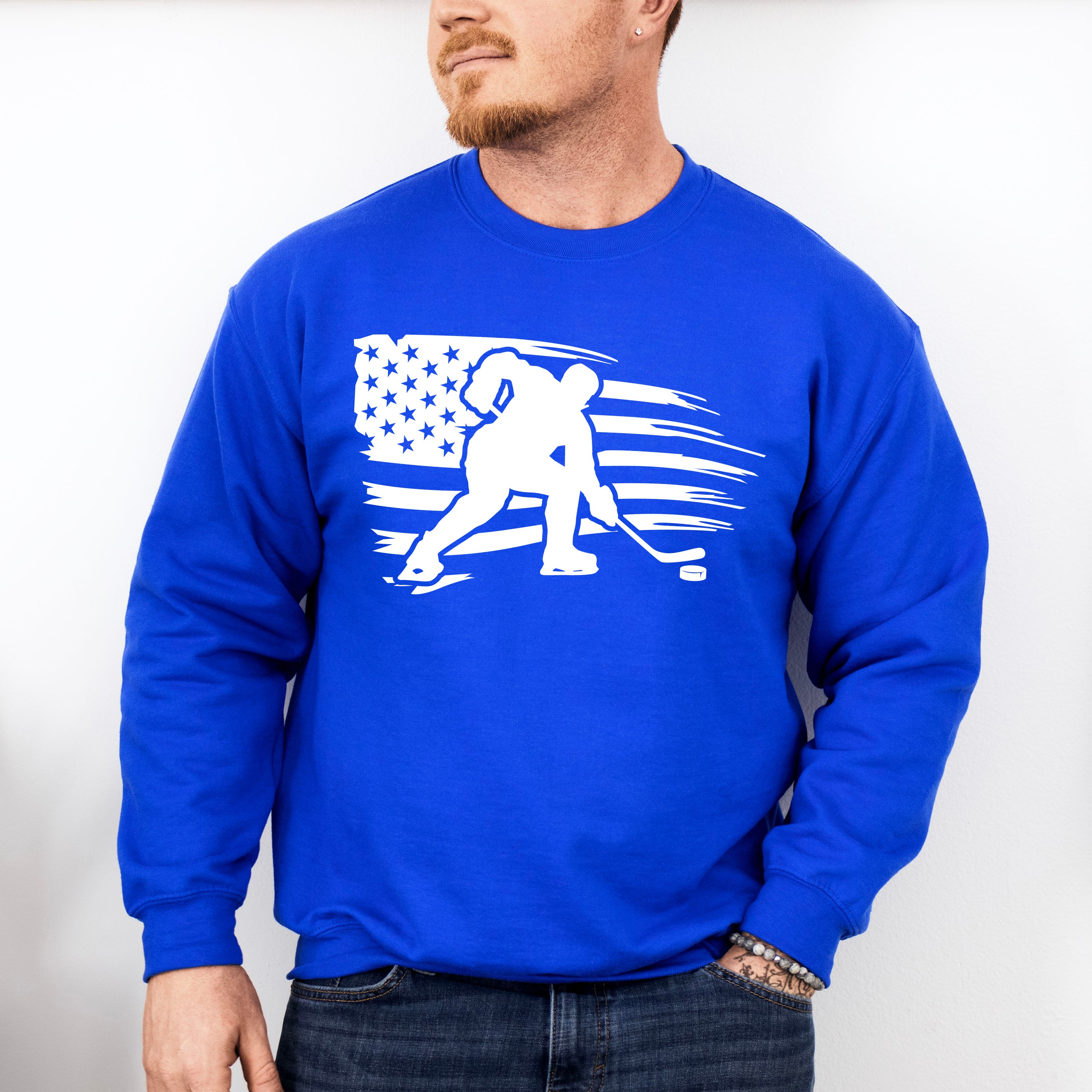 US Flag Hockey Player Design - Hockey Unisex Crewneck T-Shirt Sweatshirt Hoodie