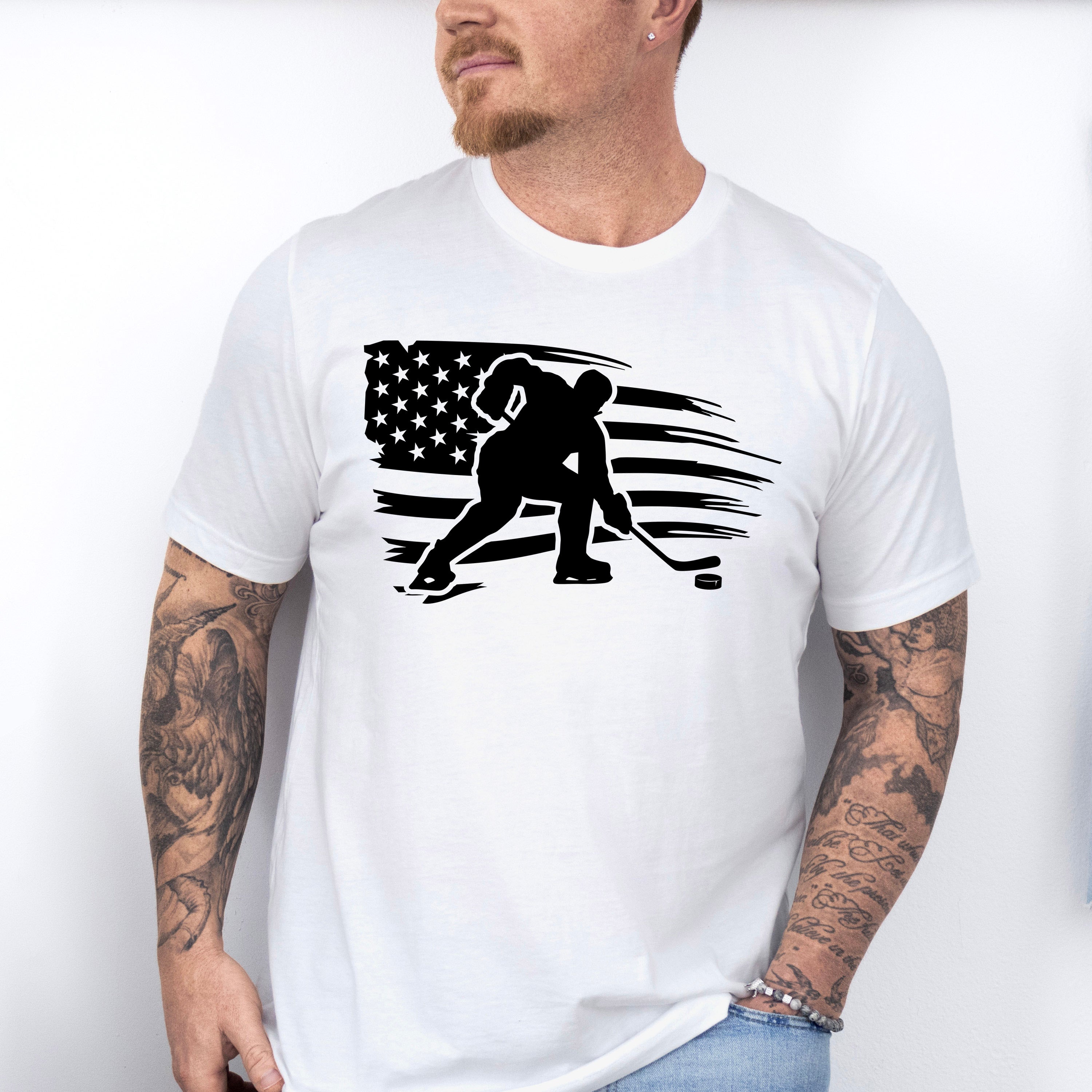 US Flag Hockey Player Design - Hockey Unisex Crewneck T-Shirt Sweatshirt Hoodie