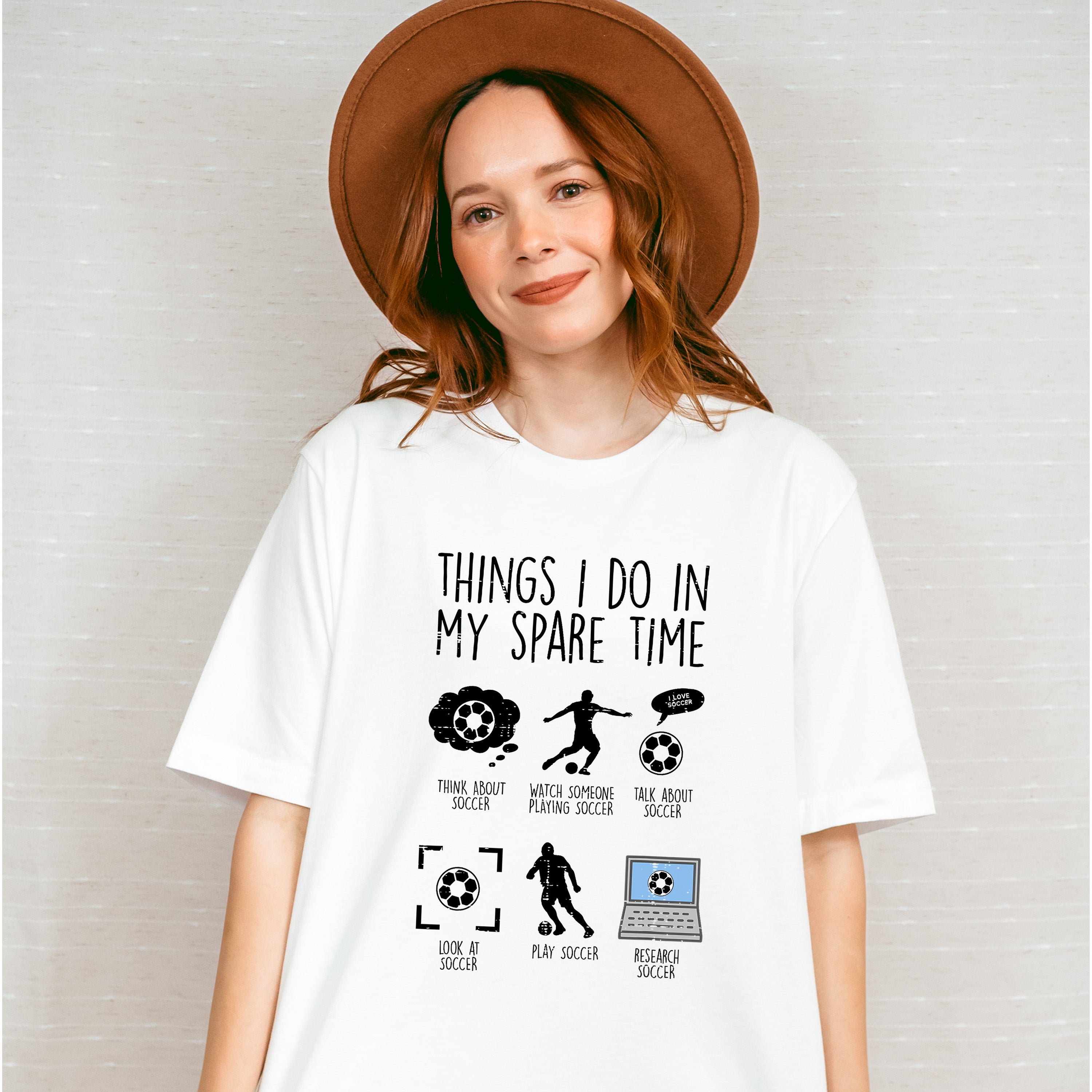 Things I Do In My Spare Time - Soccer Unisex Crewneck T-Shirt Sweatshirt Hoodie