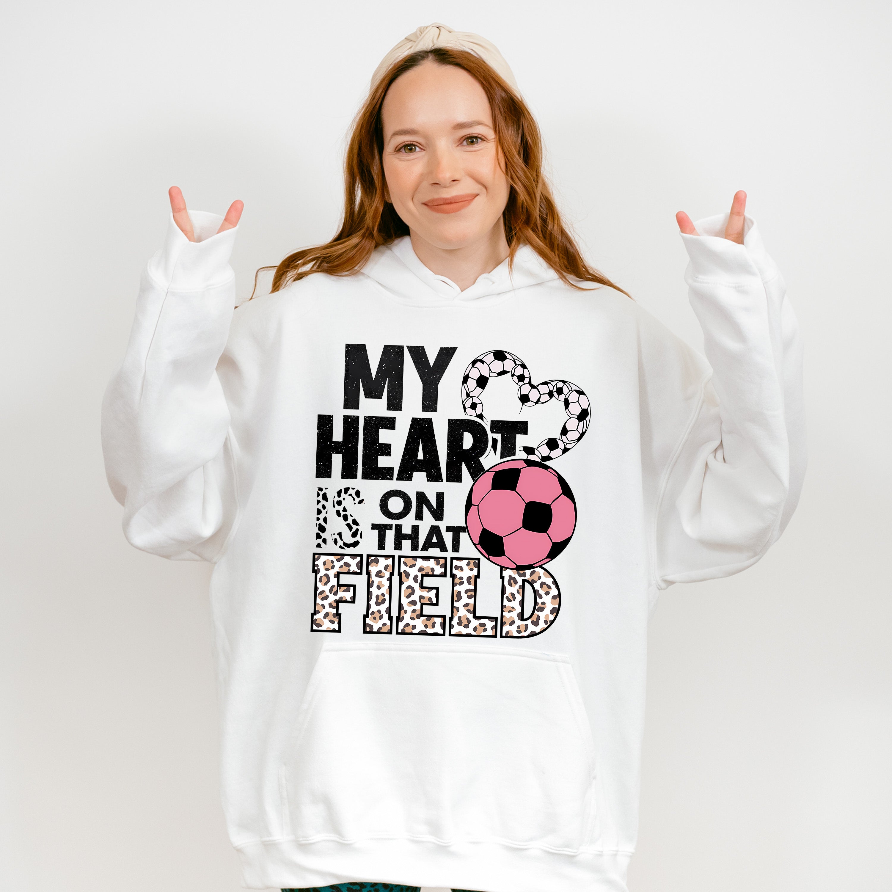 My Heart Is On That Field - Soccer Unisex Crewneck T-Shirt Sweatshirt Hoodie