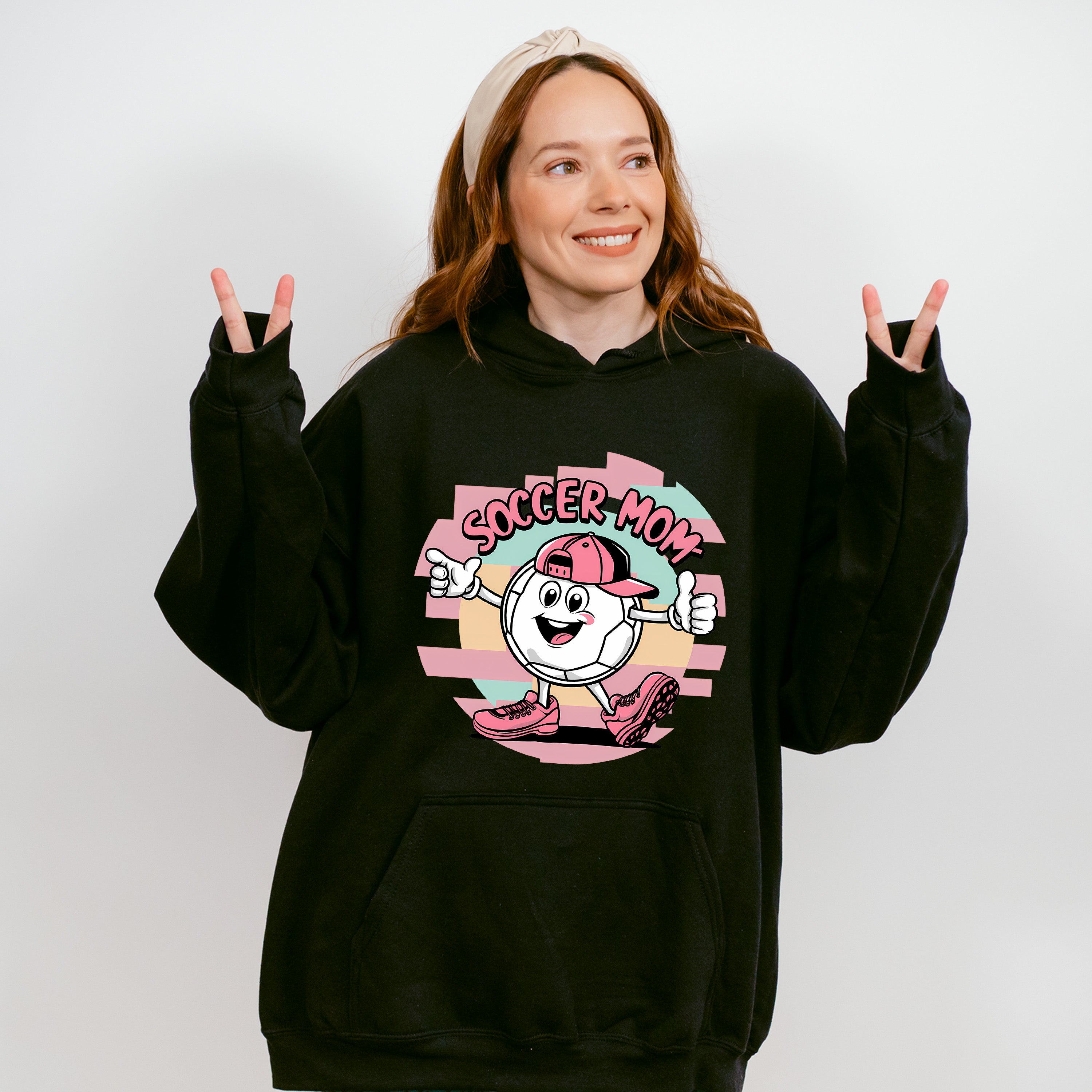 Soccer Mom Smiley Soccer Ball Design - Soccer Unisex Crewneck T-Shirt Sweatshirt Hoodie