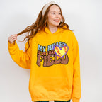 My Heart Is On That Field - Softball  Unisex Crewneck T-Shirt Sweatshirt Hoodie