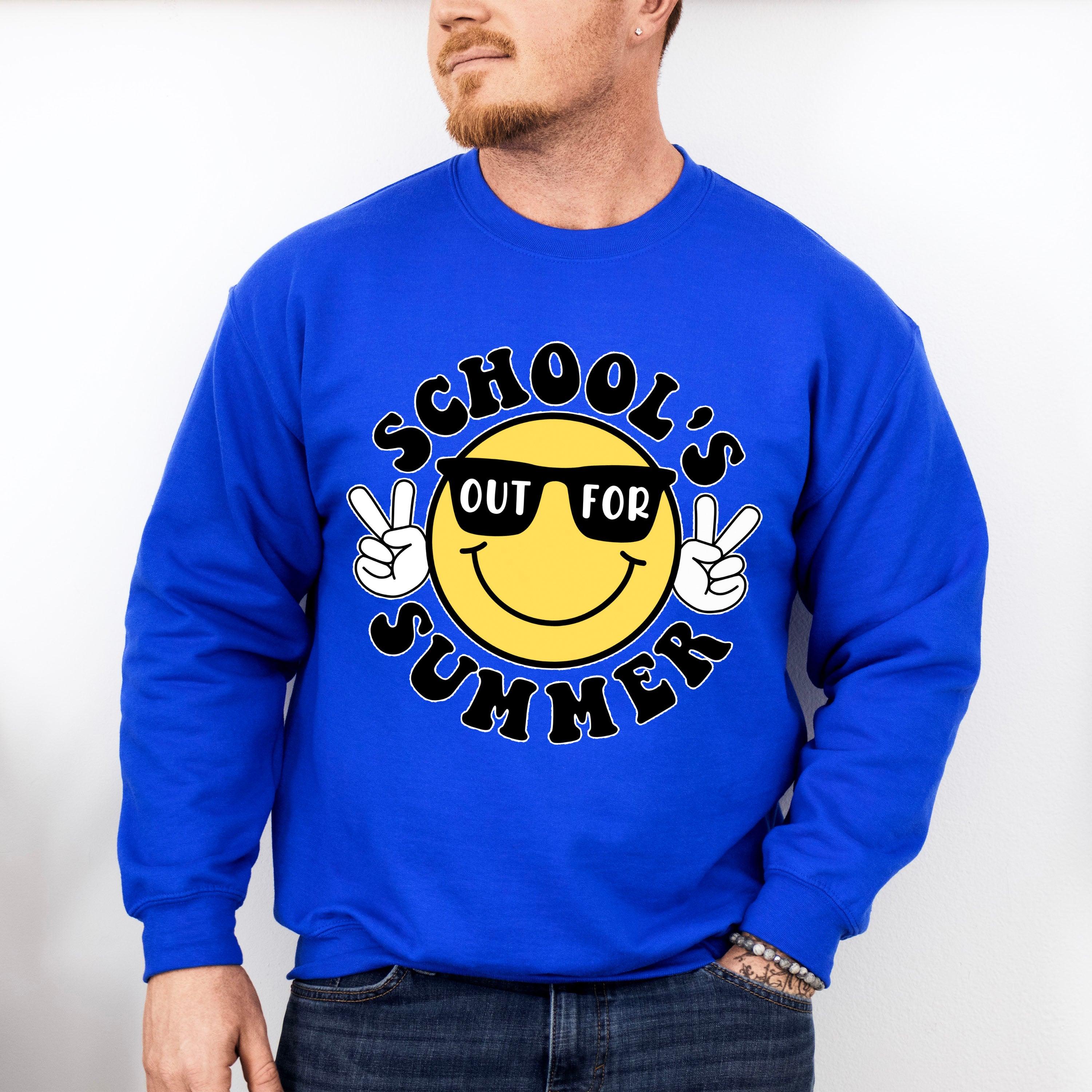 Smiley School's Out For Summer Last Day Of School Theme Unisex Crewneck T-Shirt Sweatshirt Hoodie