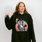 Statue Of Liberty Holding Drink 4Th Of July Unisex Crewneck T-Shirt Sweatshirt Hoodie