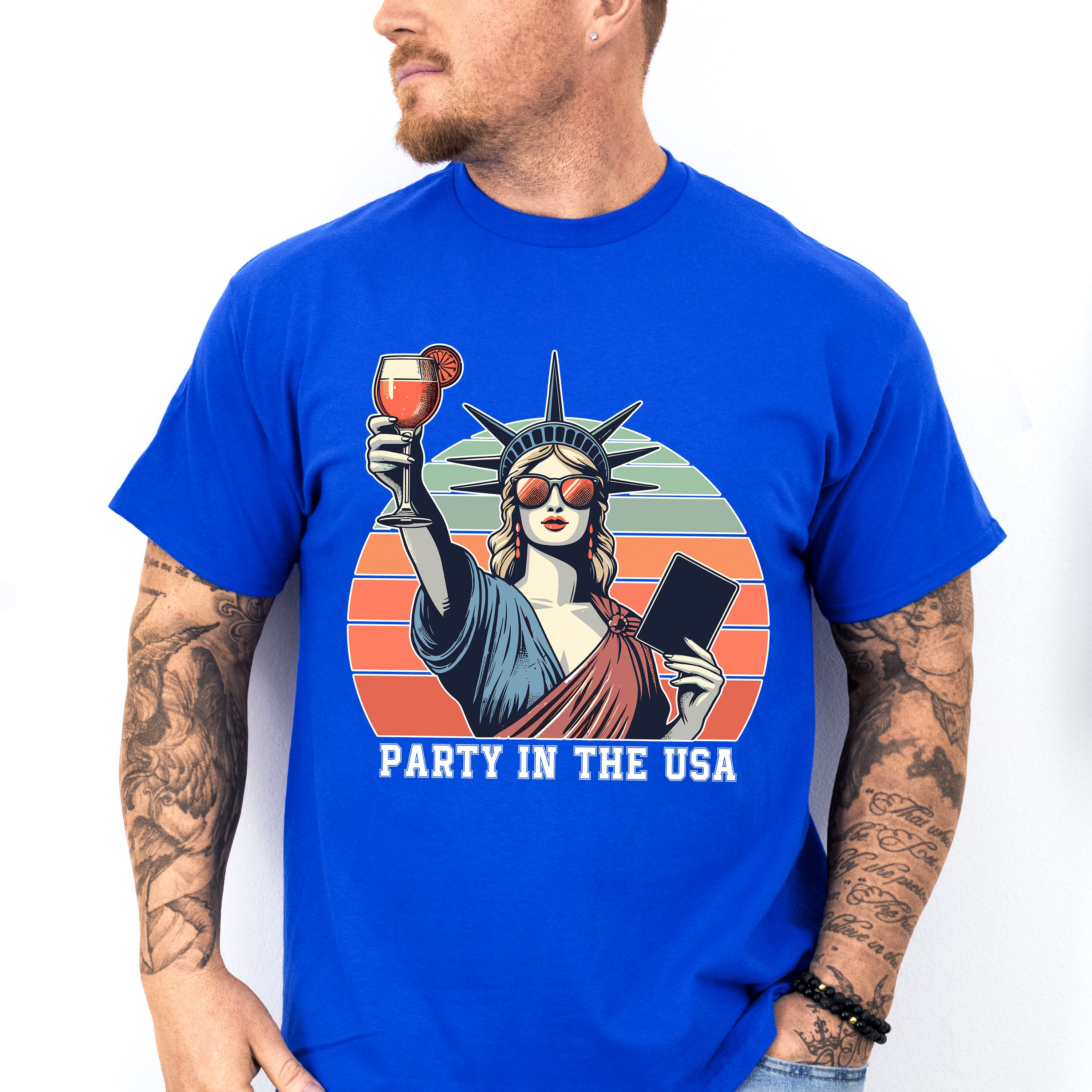 Statue Of Liberty Holding Drink 4Th Of July Unisex Crewneck T-Shirt Sweatshirt Hoodie