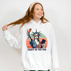 Statue Of Liberty Holding Drink 4Th Of July Unisex Crewneck T-Shirt Sweatshirt Hoodie